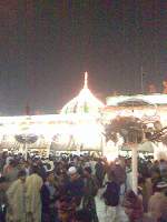 Urs Mubarak Darbar hazrat Data Ganj Bakhsh 23 Jan 2011 Photos 044.jpg